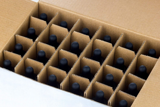 ภาชนะเครื่องสำอางแก้วสีเหลืองอำพันสำเร็จการศึกษา 0.7oz 30ml ขวดหยดพร้อมปิเปต 7