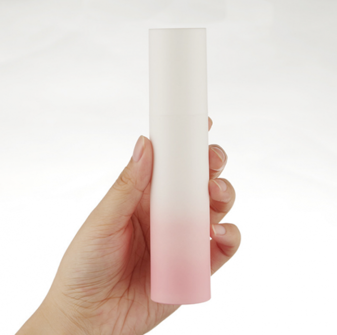 Frosted Airless Lotion Spray คอนเทนเนอร์เครื่องสำอางพลาสติก Gradient 50g 3.3*14.5cm 3
